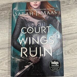 OOP Indigo Editon A Court of Wings and Ruin Book